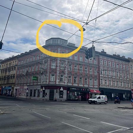 Gesamte Unterkunft Ueber Den Daechern Wiens Buitenkant foto