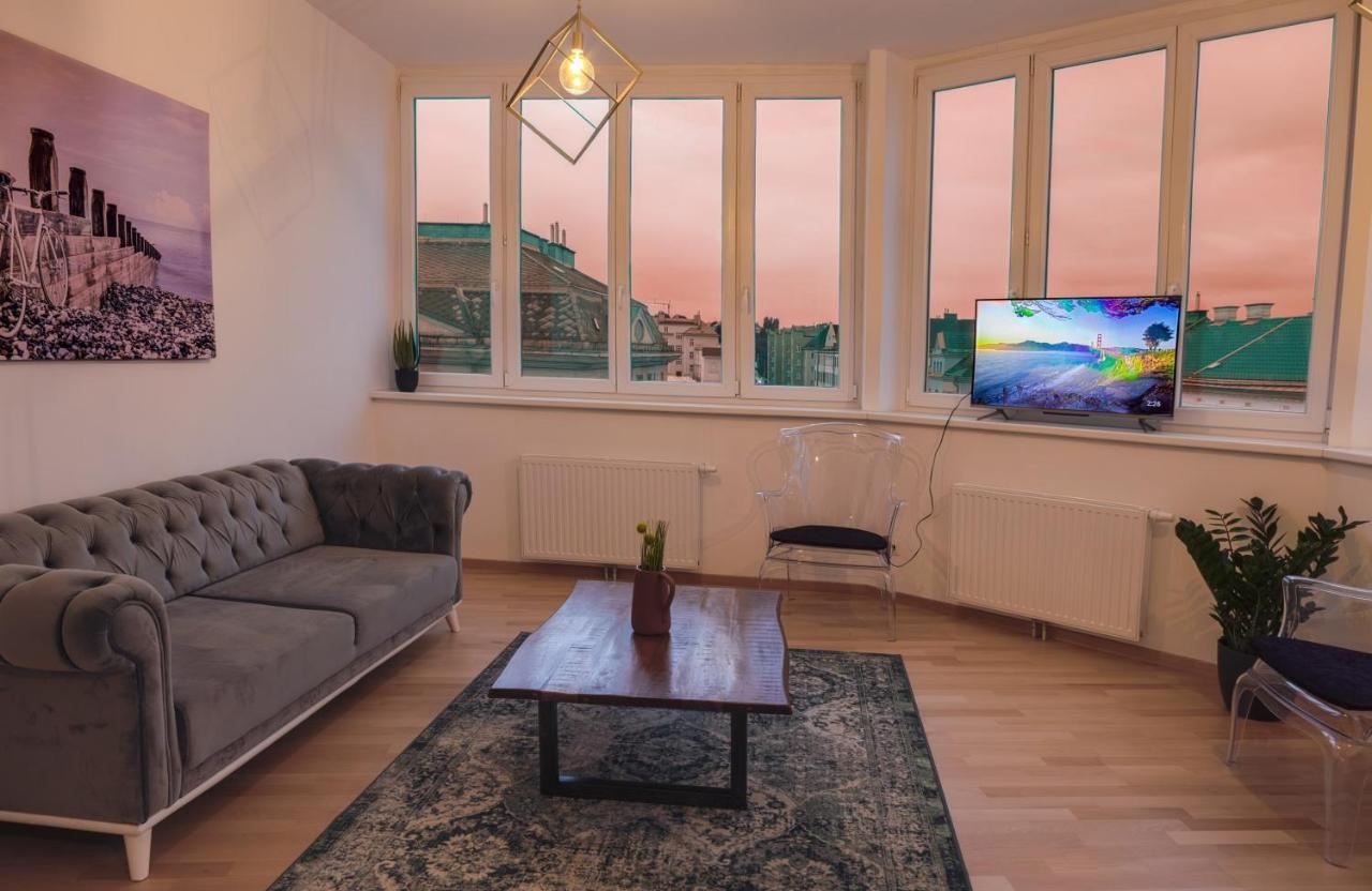 Gesamte Unterkunft Ueber Den Daechern Wiens Buitenkant foto